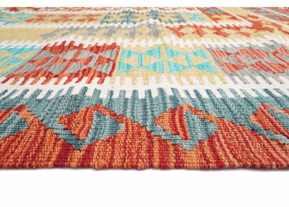 Durable 8 x 6 Outdoor Rug Kilim Design Handwoven with Wool