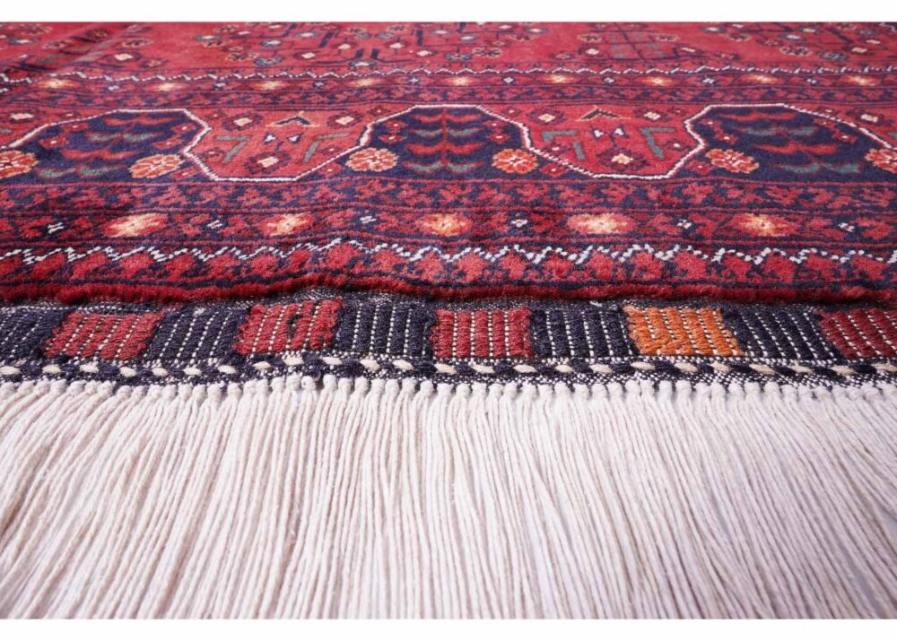 Genuine Bilicik Traditional Red-Black 6 x 8 Rug - Handknotted