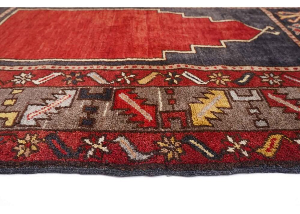 Hand-Knotted Red Prayer Rug Islam 3.4x4.9 ft Traditional Taspinar - Rug 1
