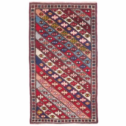 Oriental Carpets and Rugs