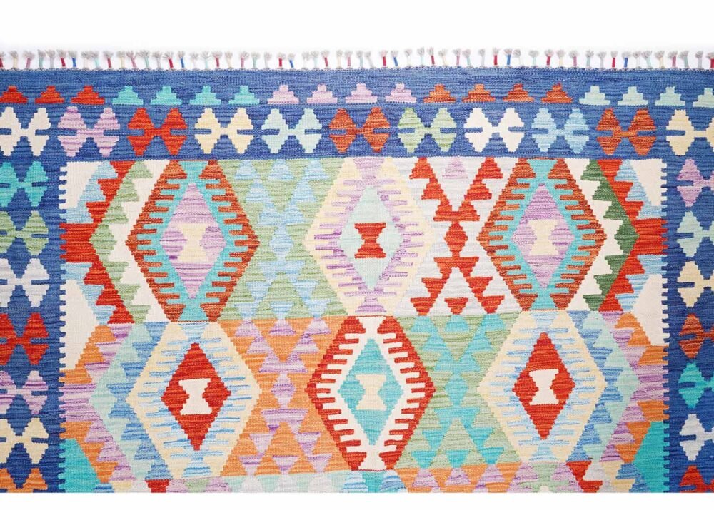 Kilim Rug Geometric Pattern Handwoven Wool Carpet 8x6 ft