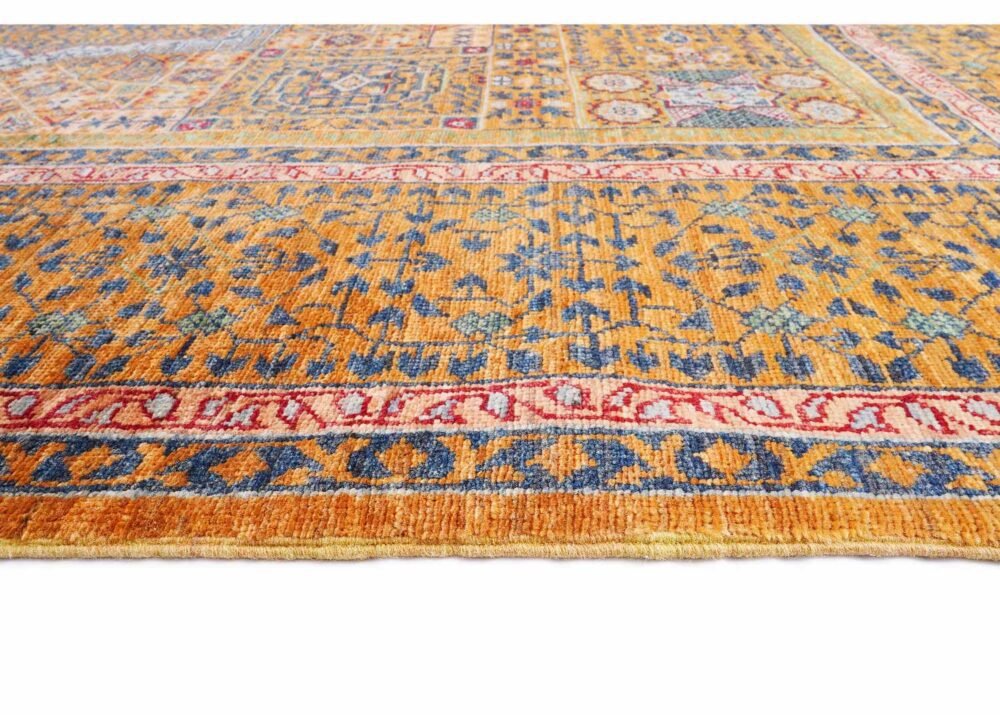 Luxury Memluk Gold and Beige Rug 5.7x9.4 ft Traditional Handknotted
