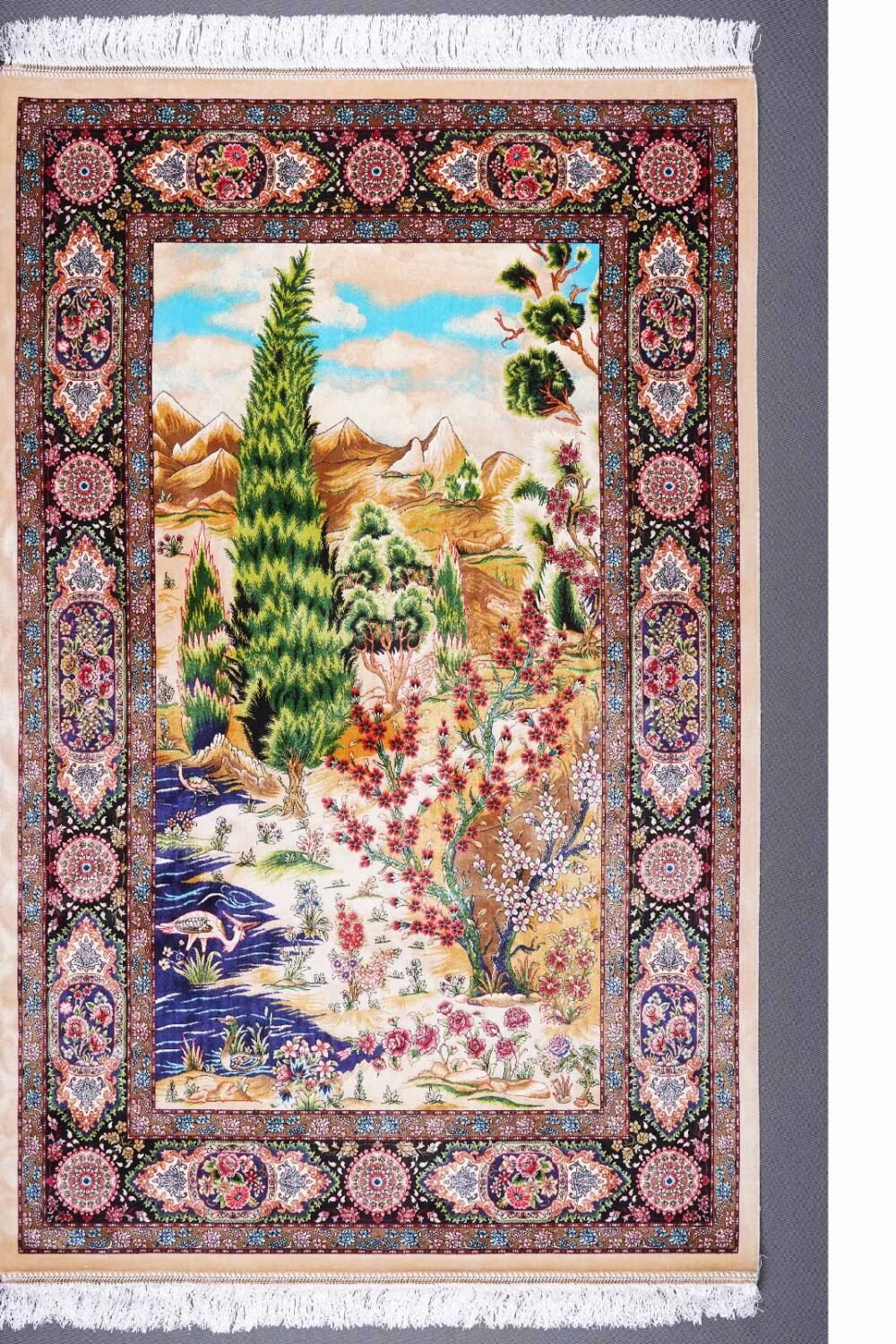 Medallion Floral Washable Rugs Machine-made with Bamboo & Silk