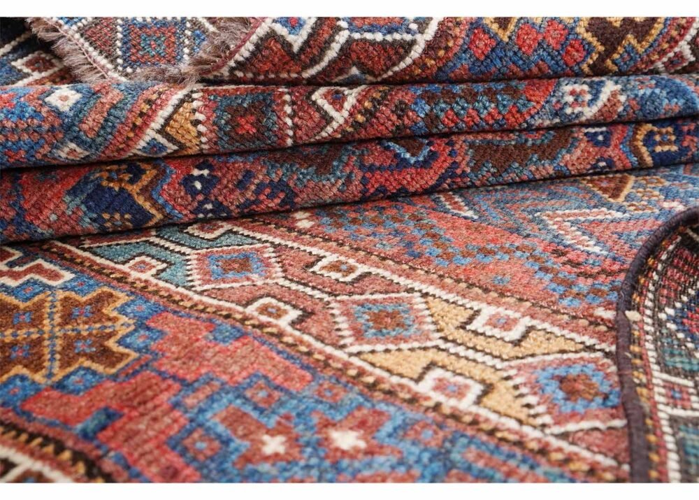 Shiraz Traditional Vintage Wool Rug Hand-knotted 6x4.5 ft