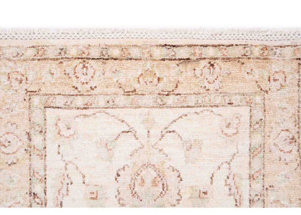 Traditional Small Beige Rug Handknotted Floral Usak 2.7x2 ft