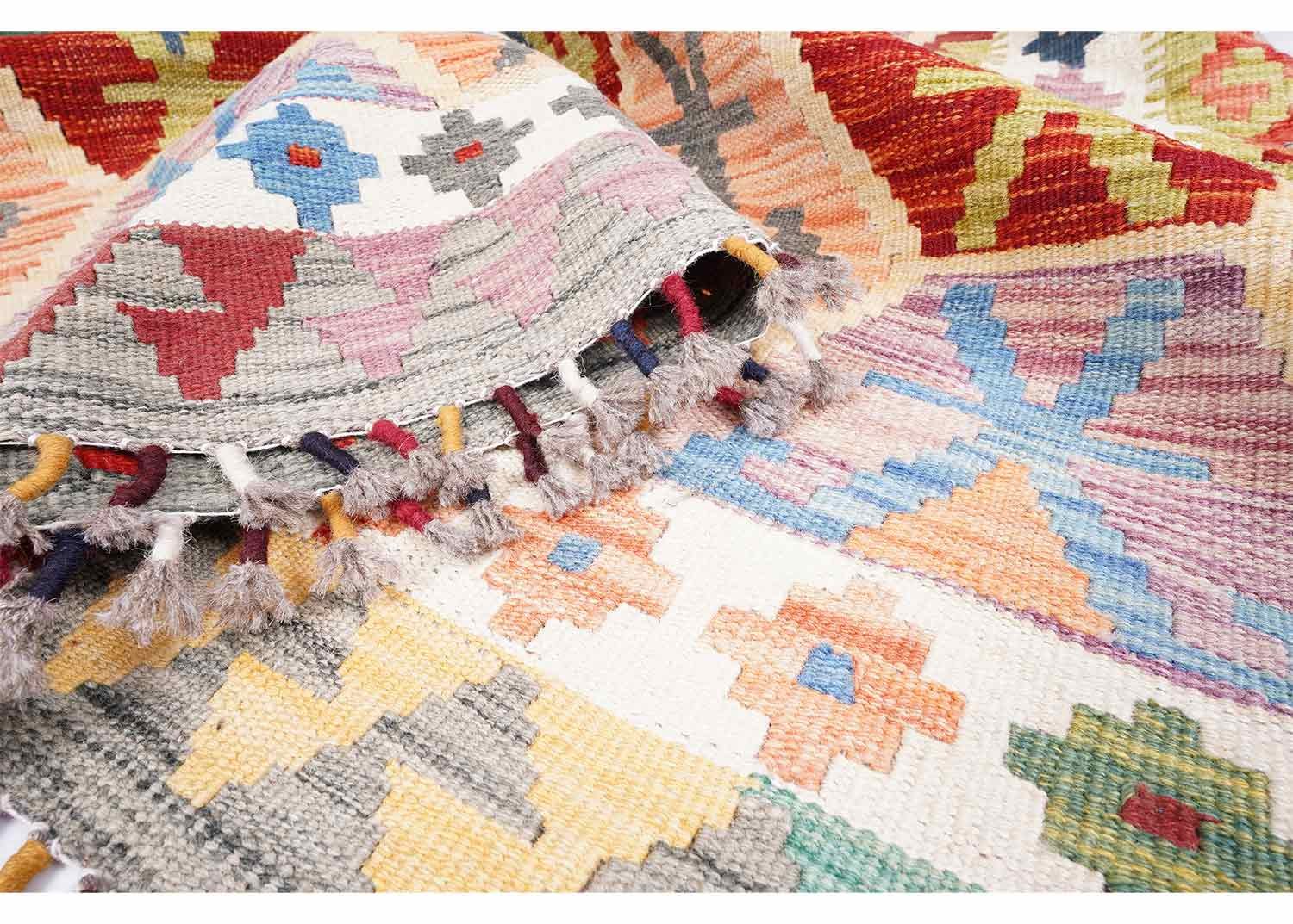 Unique Colorful Wool Rugs Handwoven Kilim 6x5 ft Area Type