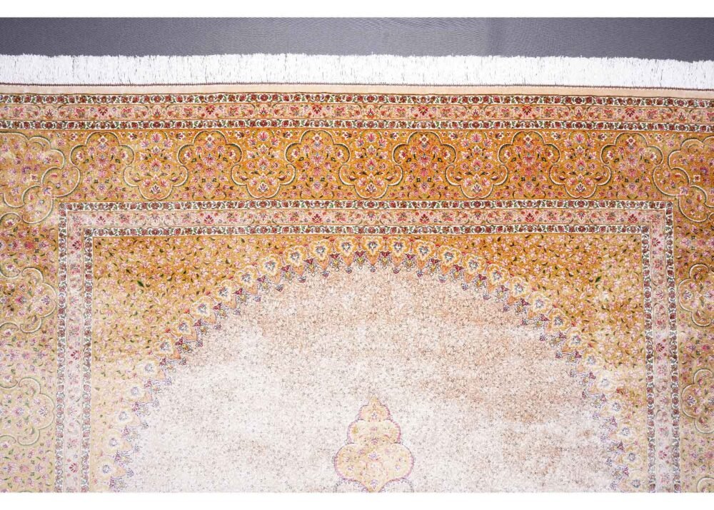 Large Medallion Rug 6.5x9.8 ft Bamboo Silk Rose Gold and Beige - Rugs 1