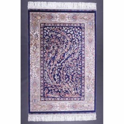 Blue and Beige Carpet 3.9x5.9 ft Medallion Silk Rug - Rugs 1