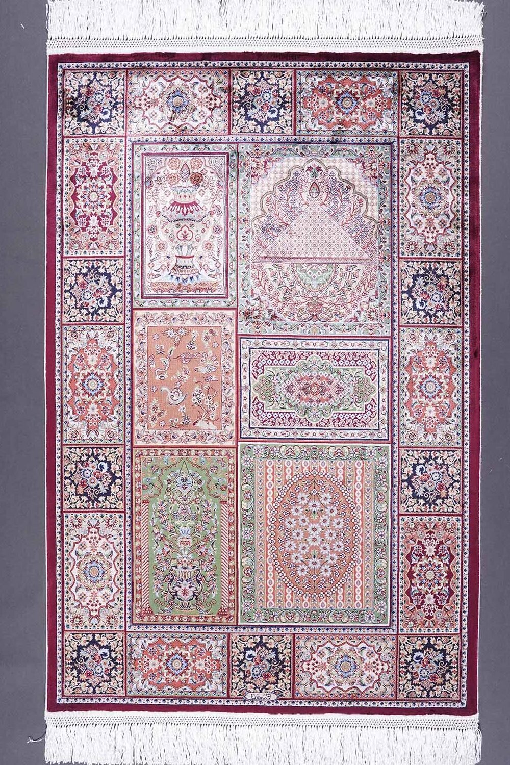 Checkerd Red Orange Rug 2.6x3.9 ft Silk Medallion - Rugs 1