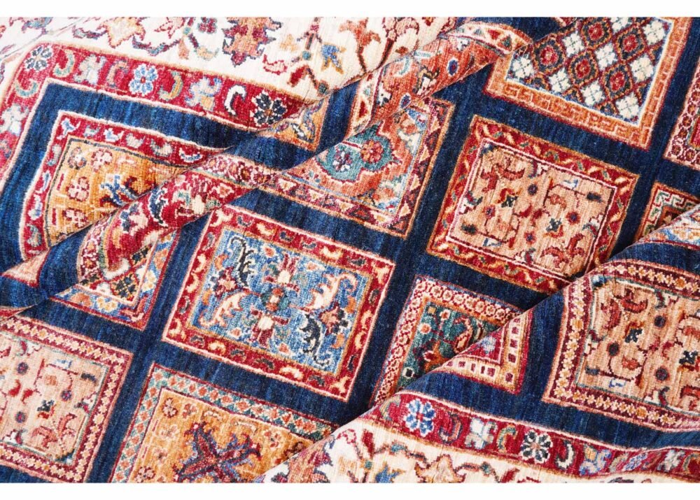 Luxury Horgan Traditional Checkered Beige Rug 8.2x5.8 ft Hand-Knotted