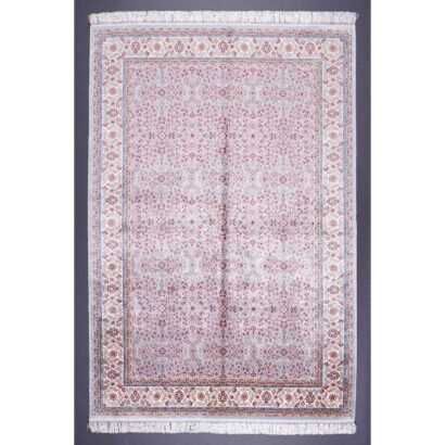 Machine Made Area Rug from Bamboo Silk 6.2x4.2 ft Medallion - Rugs 1