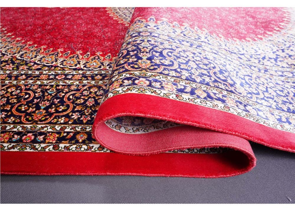 Red Oriental Area Rug Silk Medallion 3.9x5.9 ft - Rugs 1