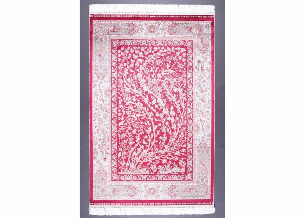 Red Silk Area Rug 3.9x5.9 ft Turkish Medallion - Rugs 1