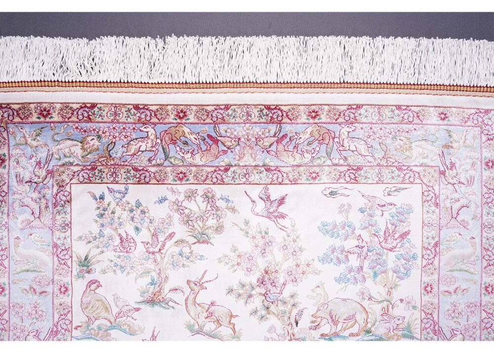 Small Beige Red Rug Silk Medallion 2.6x3.9 ft - Rugs 1