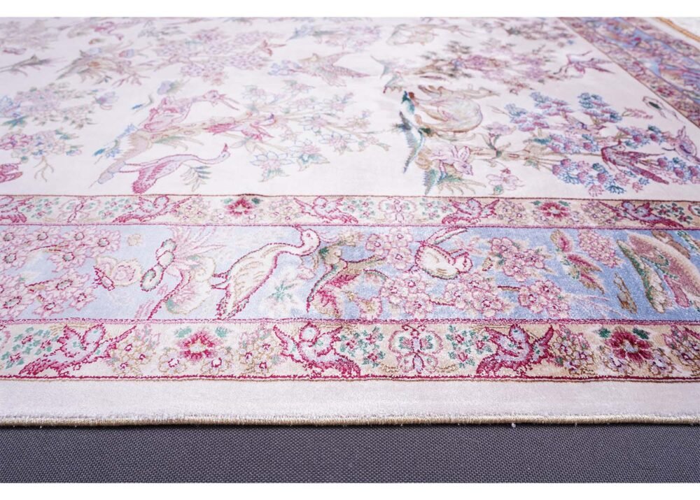 Small Beige Red Rug Silk Medallion 2.6x3.9 ft - Rugs 1