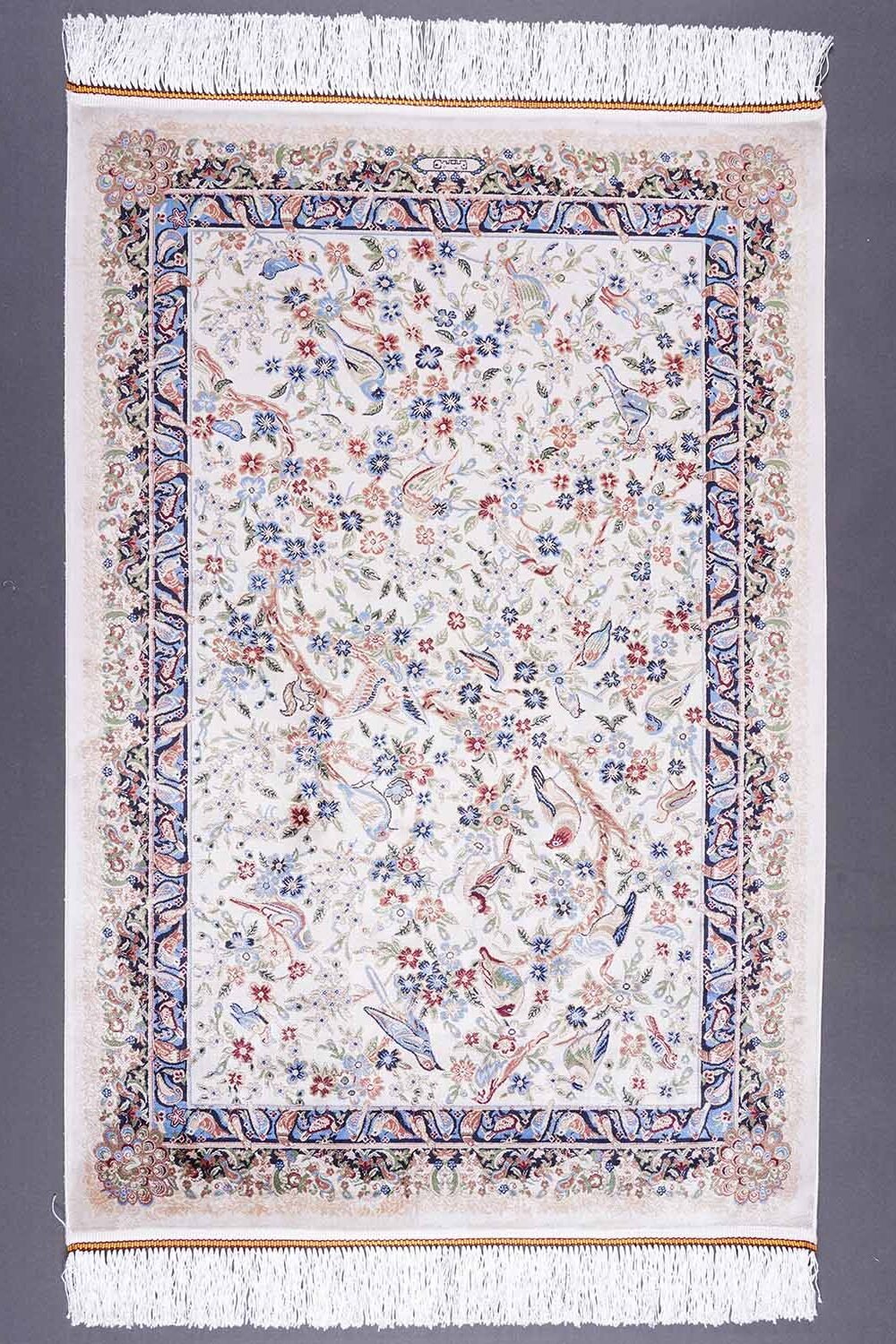 Small Beige Rug Washable 2.6x3.9 ft Silk Medallion - Rugs 1