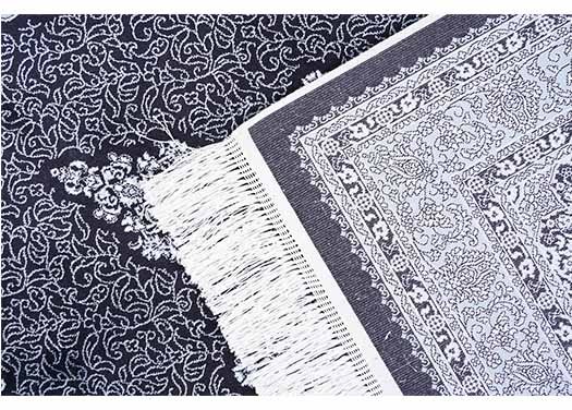 Small Rug for Dining Table Silk Medallion 2.6x4.1 ft - Rugs 1