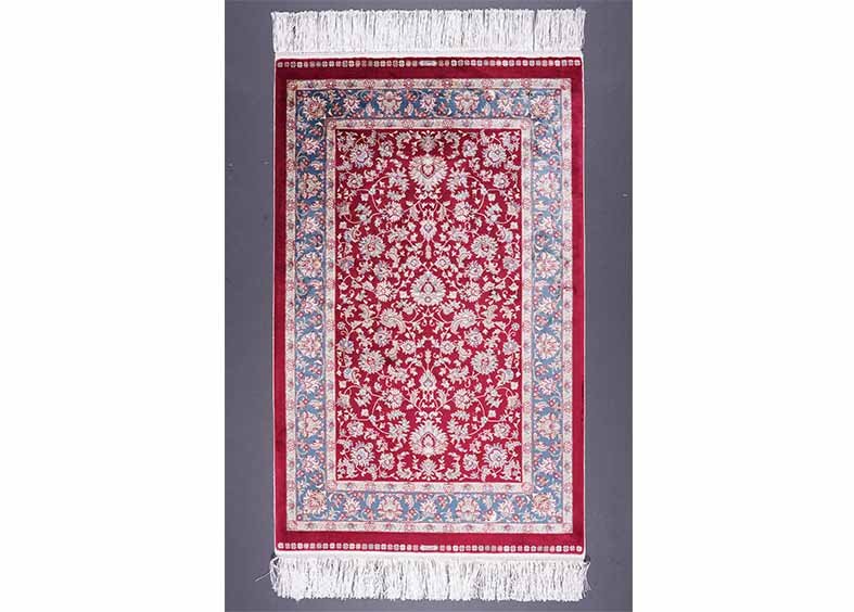 Small Silk Rugs for Sale Red Silk Medallion 2.6x4.1 ft - Rugs 1