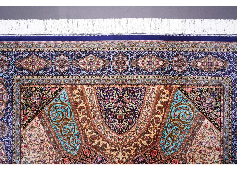 Throw Rugs for Bedroom Blue-Beige Silk Medallion 4.9x7.3 ft - Rugs 1