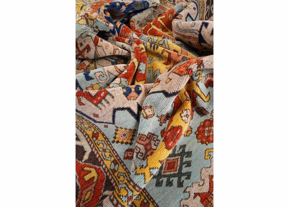 Traditional Kazak Hand-knotted Multicolour Rug 5.5x8.6 ft Wool