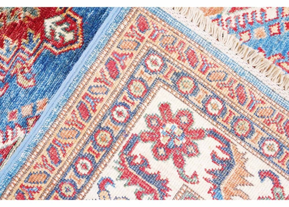 Traditional Sirvan Blue & Beige 6x4 Area Rug Hand-Knotted