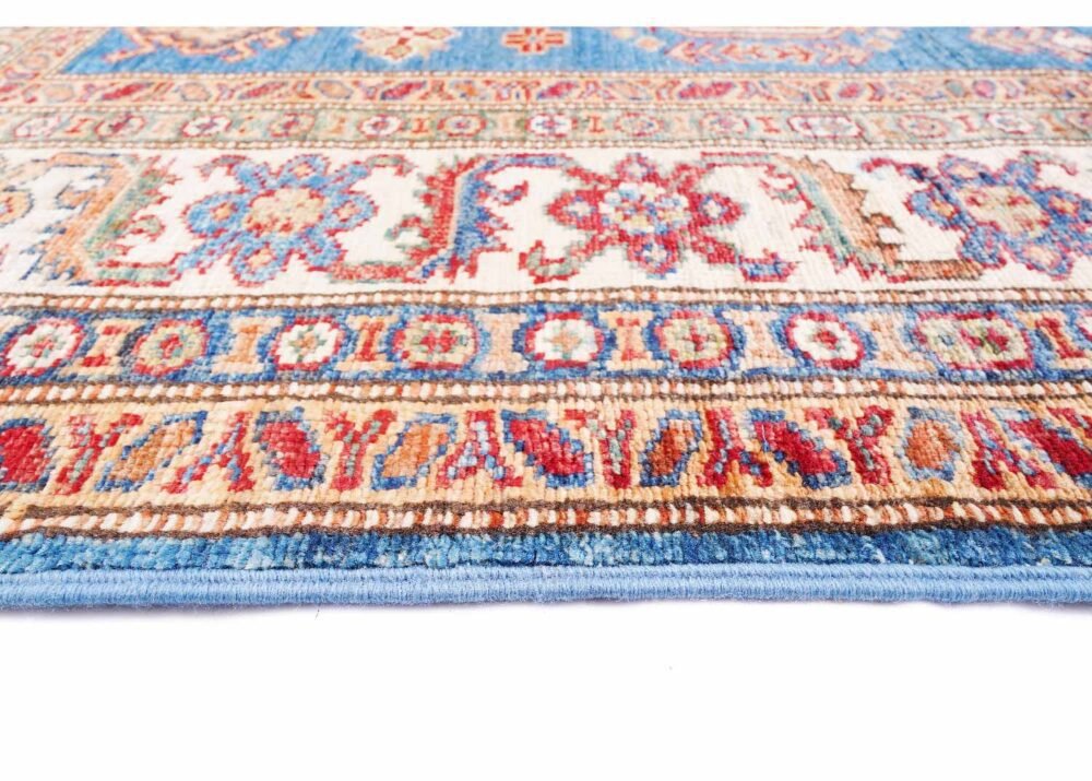 Traditional Sirvan Blue & Beige 6x4 Area Rug Hand-Knotted