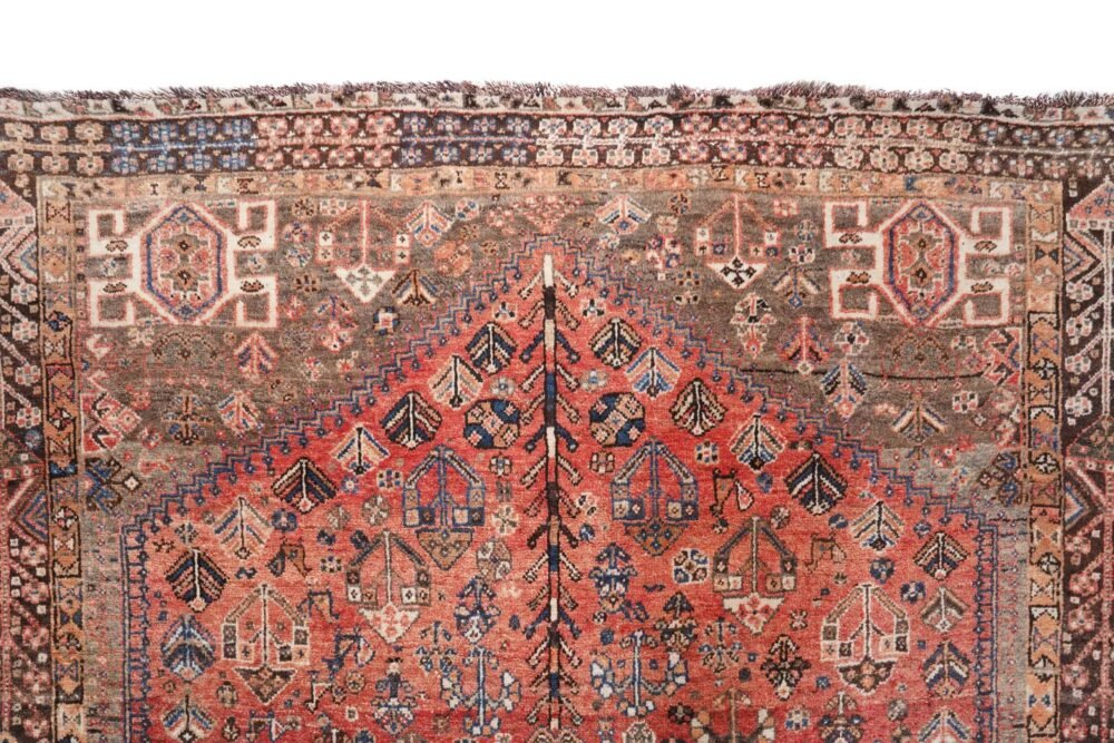 Shiraz Oriental Rug