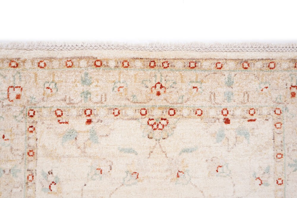 simple rug for living spaces