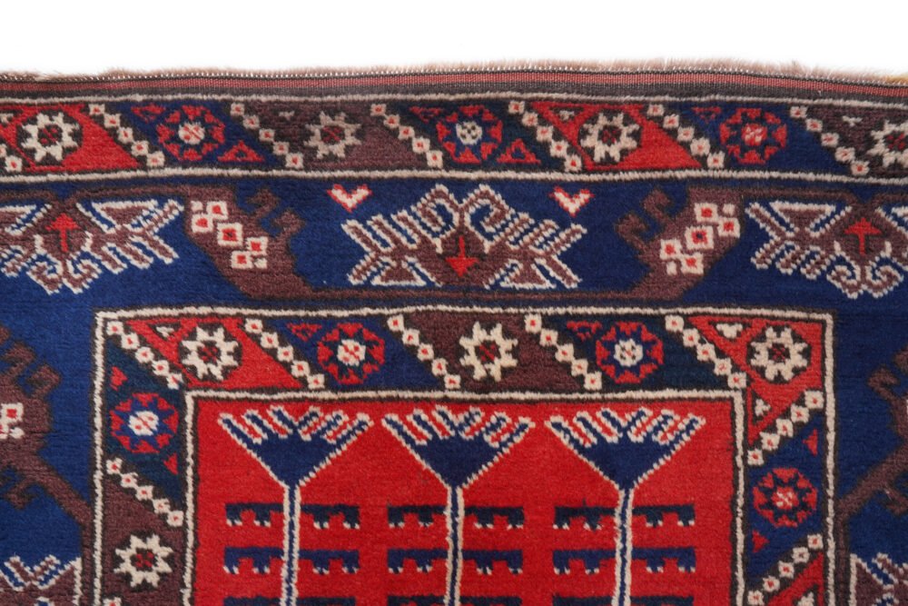 red blue area rug