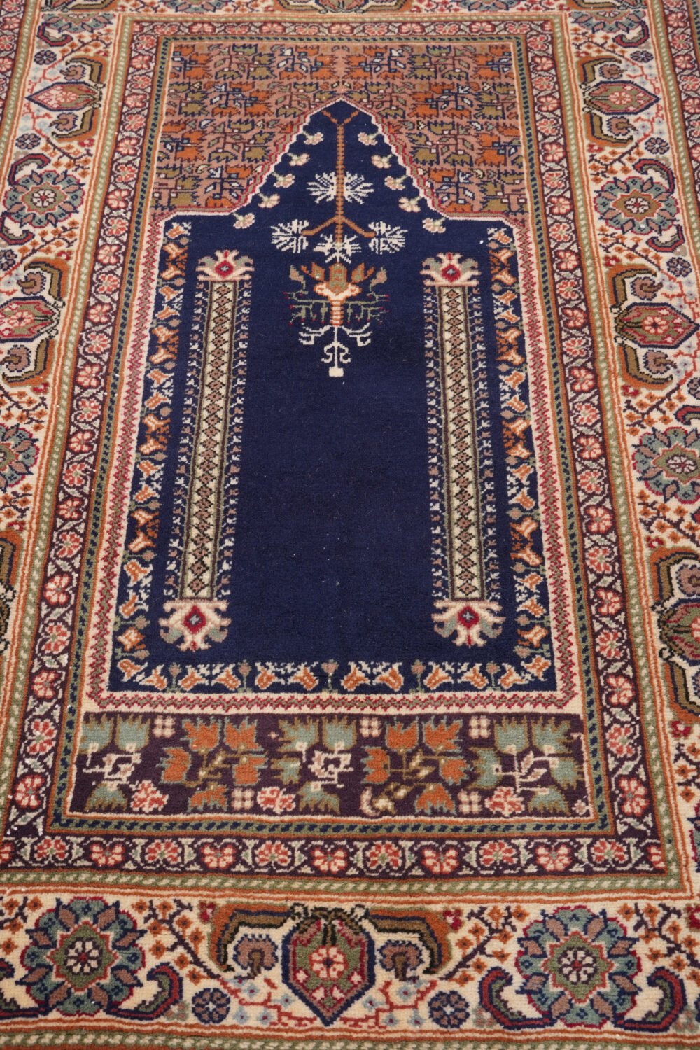 prayer rug for muslim
