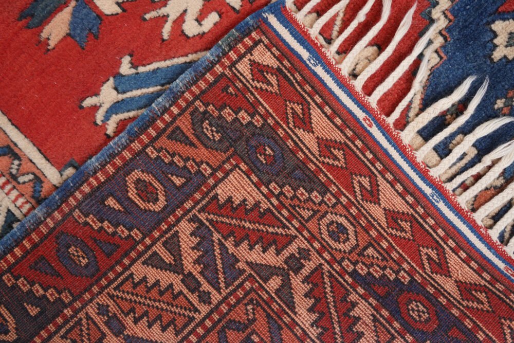 Timeless rug pattern for modern homes
