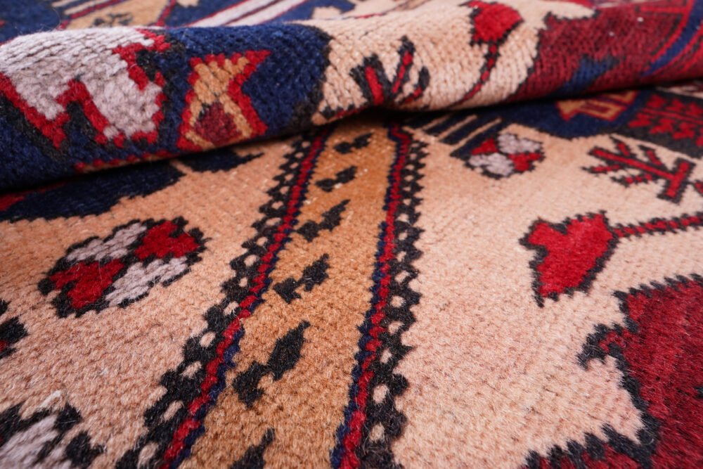 Traditional rug style