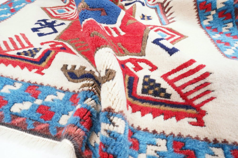 Versatile home rug