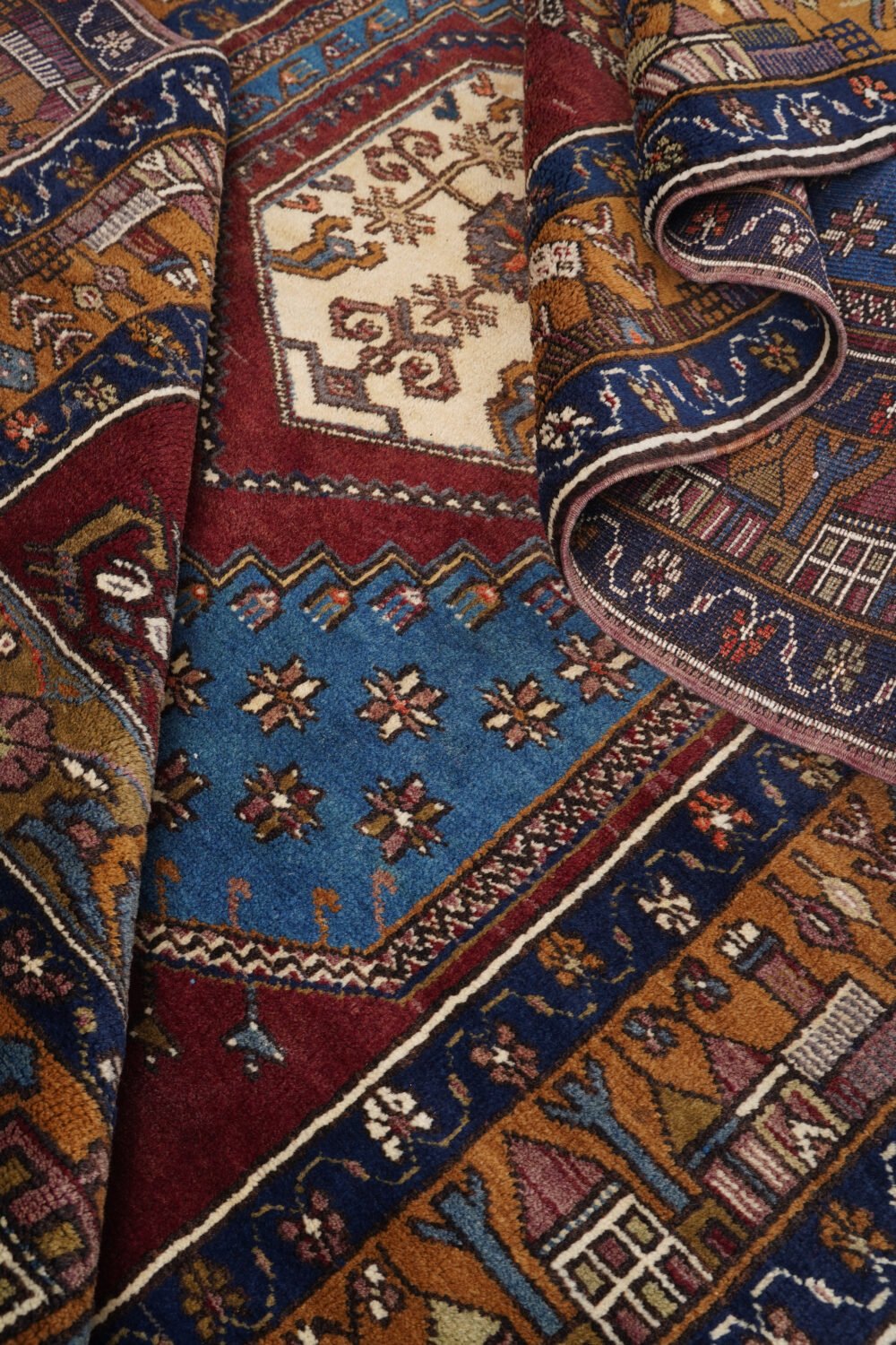 neutral rug for modern homes