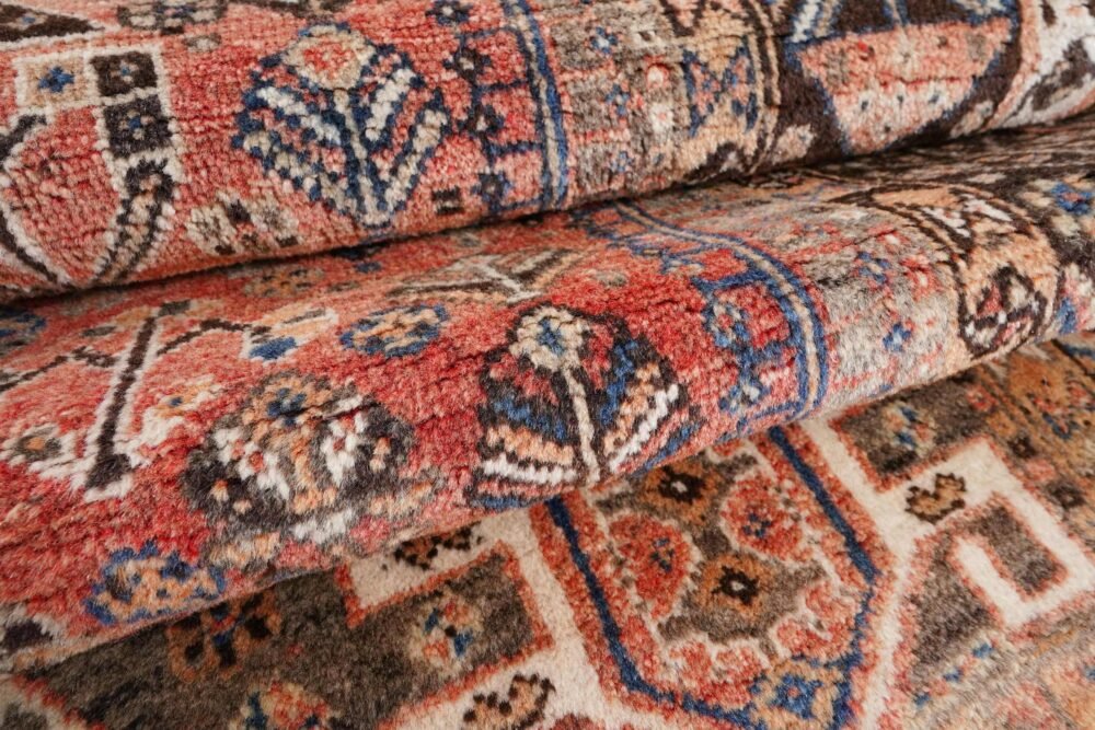 Shiraz Oriental Rug